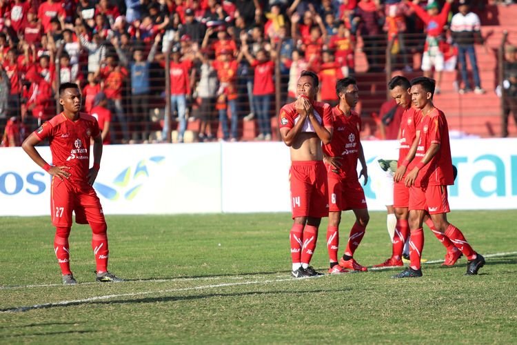Pelatih dan pemain Persiba Bantul masih setia menunggu janji manajemen untuk melunasi gaji mereka yang belum dibayarkan. (foto: Olenas.id/Gonang Susatyo)