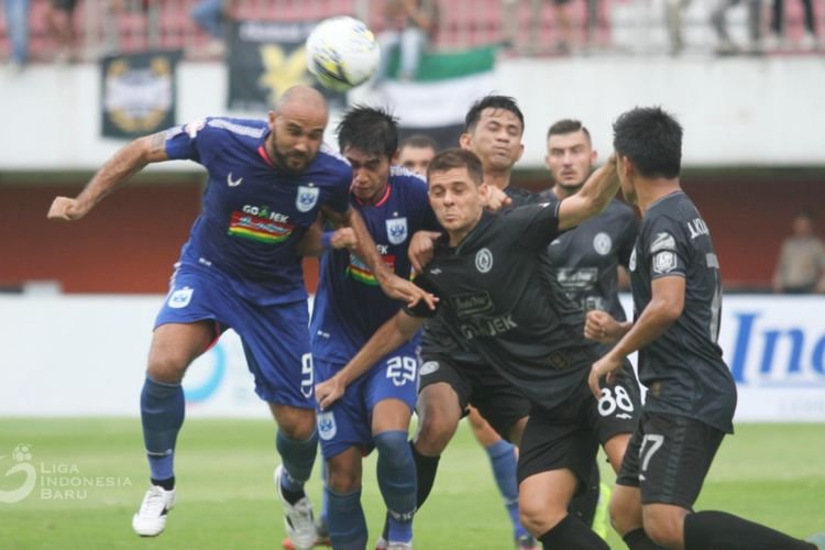 PSS gagal revans, ditekuk 0-3 oleh PSIS (foto : ligaindonesia)