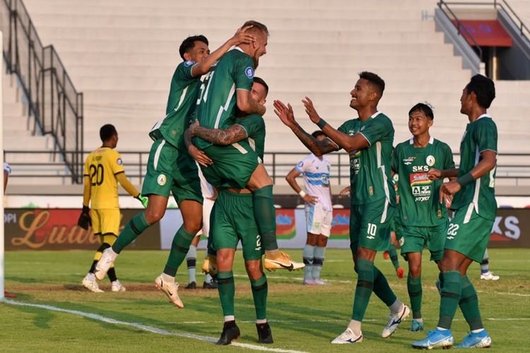 Pemain PSS Sleman merayakan gol di pertandingan di Liga 1. (Foto: olenas.id/Liga Indonesia Baru)