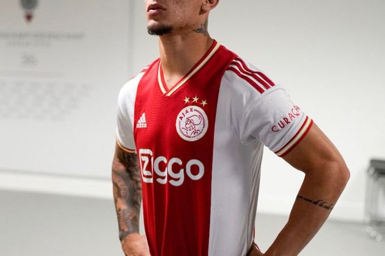 Pemain baru Manchester United Antony. (Foto: Twitter/@AFCAjax)
