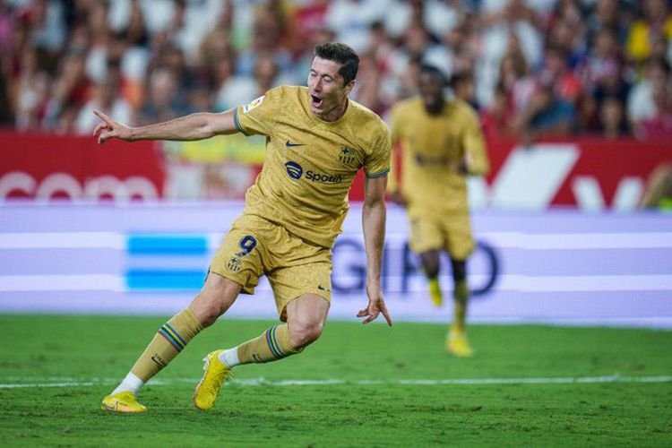 Striker Barcelona Robert Lewandowski. (Sumber foto: Twitter/FCBarcelona