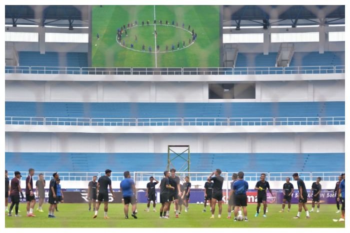 PSIS Semarang mengantisipasi keunggulan Arema FC dalam duel Liga 1 2022/2023 di Stadion Jatidiri, Semarang, Sabtu, 21 Januari 2023.