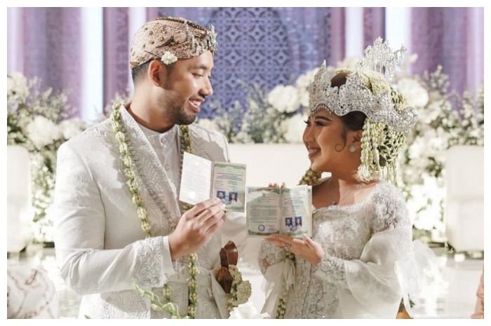 Kiky Saputri sah menjadi istri Muhammad Khairi.