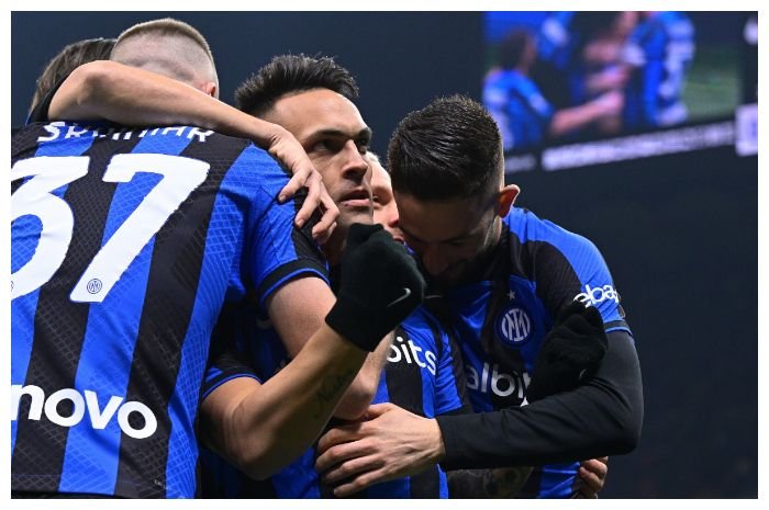 Inter Milan sedikit diunggulkan dalam derby della Madonnina melawan AC Milandi Supercoppa Italia. Duel Milan vs Inter digelar di Arab Saudi.