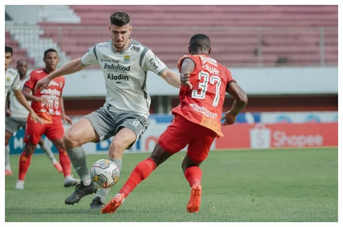 Persib Bandung bermain imbang 1-1 meawan Bali Unted, Jumat, 10 Februari  2023.