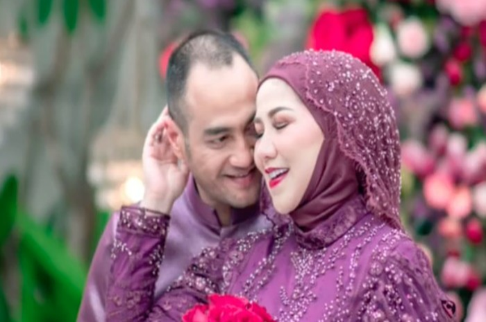 Pasangan Venna Melinda dan Ferry Irawan
