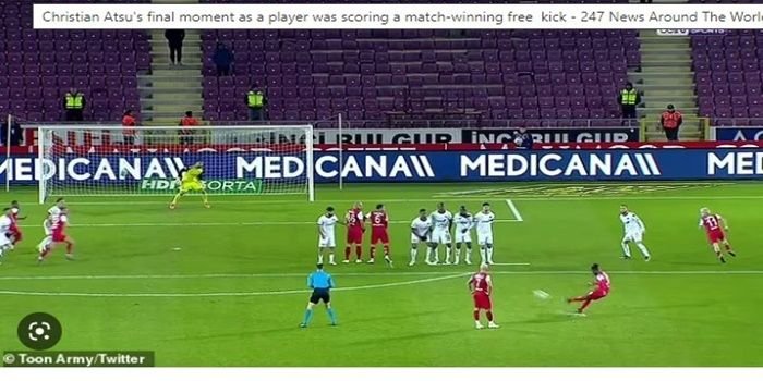 Freekick terakhir Christian Atsu