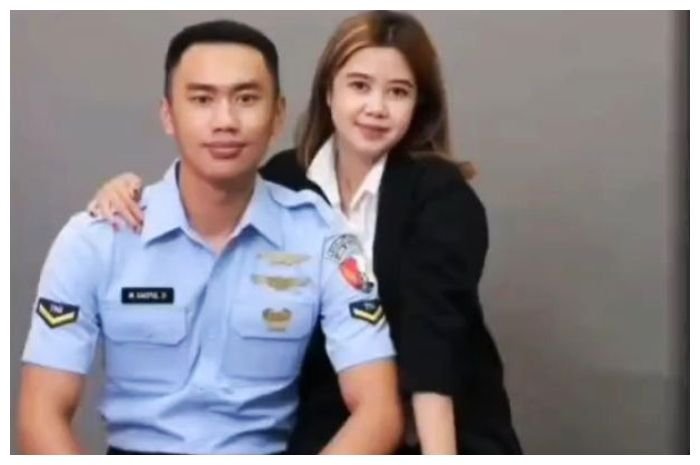Laki-laki yang mengaku anggota TNI AU. Ternyata gadungan.