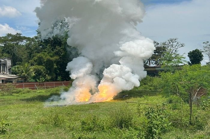 Pemusnahan 11 kg obat mercon di kawasan Minomartani, Kalasan