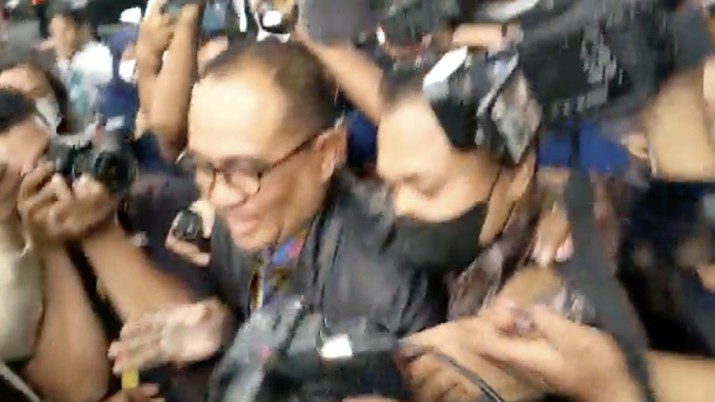 Rafael Alun Trisambodo usai pemeriksaan di KPK