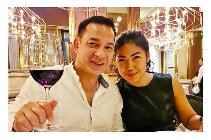 Ari Wibowo dan Inge Anugerah