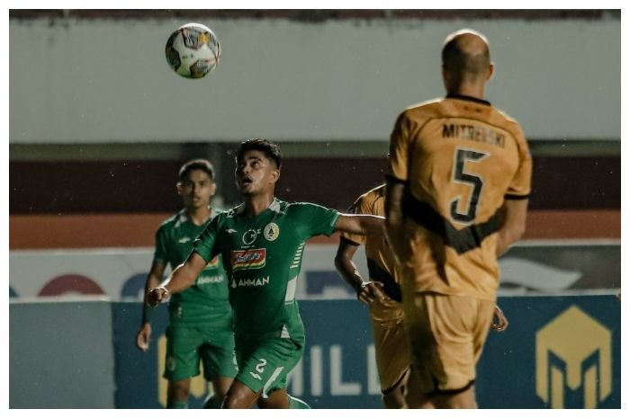 PSS Sleman kalah dari Bhayangkara FC di pertandingan Liga 1 di Stadion Maguwoharjo, Sleman, Senin, 6 Maret 2023.