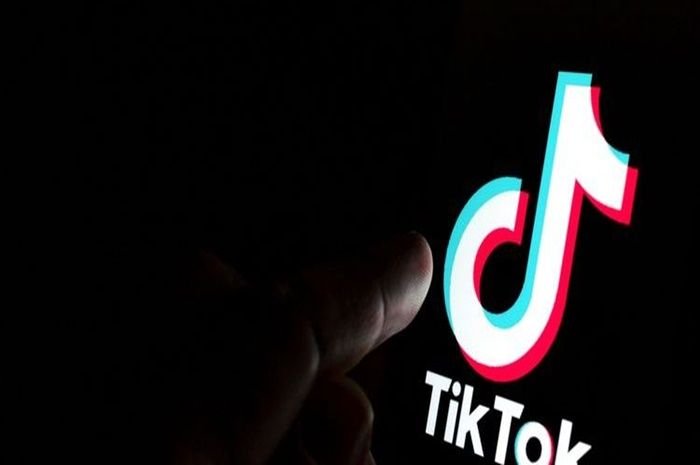 Ilustrasi tips dan trik konten video TikTok menarik cepat dilirik