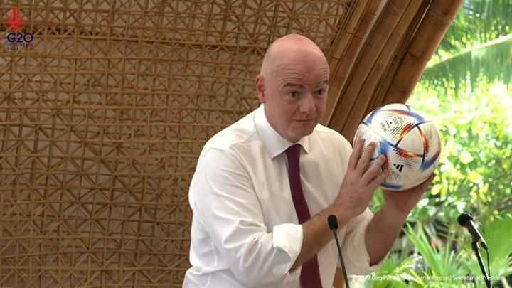 Presiden FIFA, Gianini Infantino saat berbicara di G-20 di Bali (Foto : Setkab)
