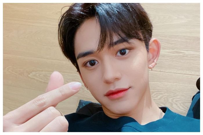 Lucas Wong, keluar dari NCT.