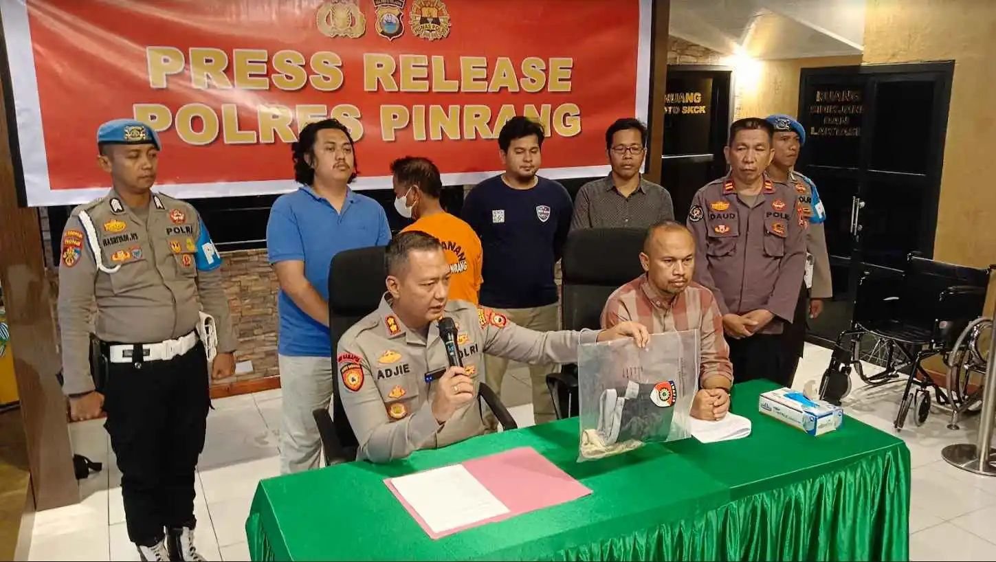 Guru SDN di Pinrang saat hadir dalam rilis di Polres Pinrang