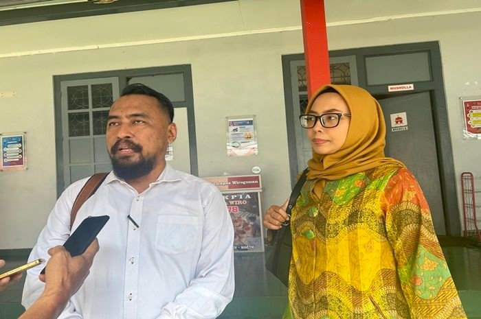 Andhika Dian Prasetyo, kuasa hukum tersangka BNE