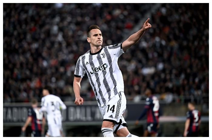 Juventus permanenkan striker Arkadiusz Milik