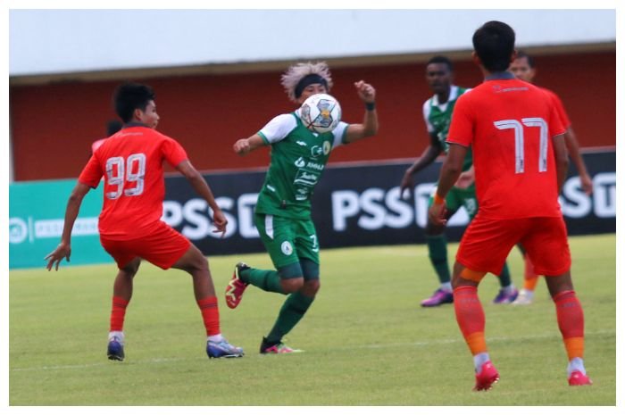 PSS Sleman kalah 1-0 dalam uji coba melawan Borneo FC di Stadion Maguwoharjo, Sleman, Minggu, 11 Juni 2023.