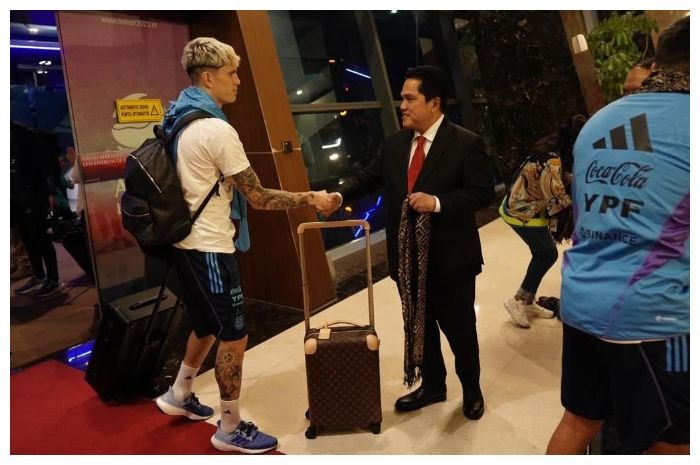 Timnas Argentina disambut Ketua Umum PSSI Erick Thohir.