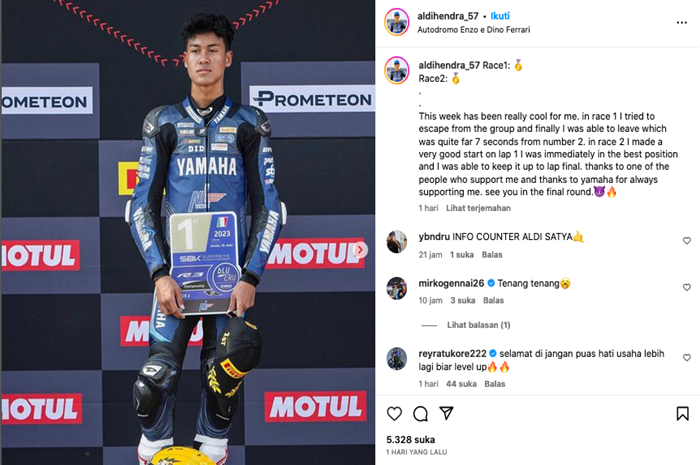 Aldi Satya saat di podium sebagai juara