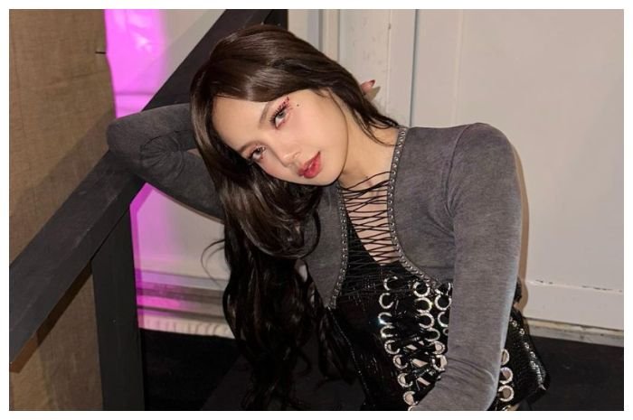 Lisa BLACKPINK