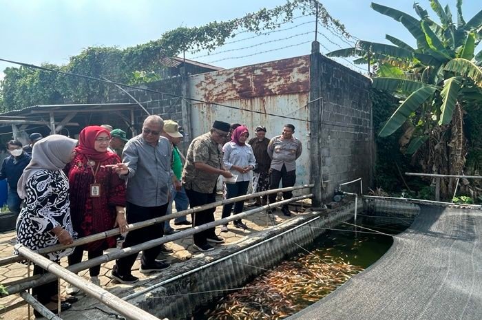Warga Kampung RW 11 Mendungan, Giwangan, Umbulharjo punya cara mengelola sampah