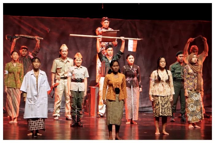Pementasan Bunga Batu Kota Baru, Kontingen Teater Kota Yogyakarta pada Festival Teater DIY 2023
